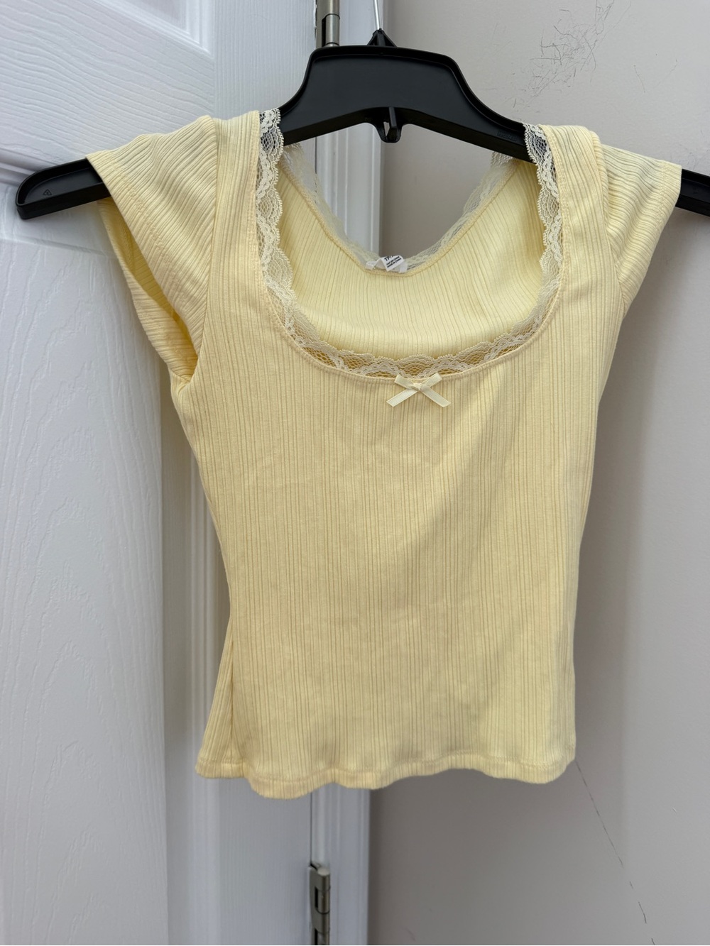Garage Pale Yellow Ribbed Lace-Trim Tank